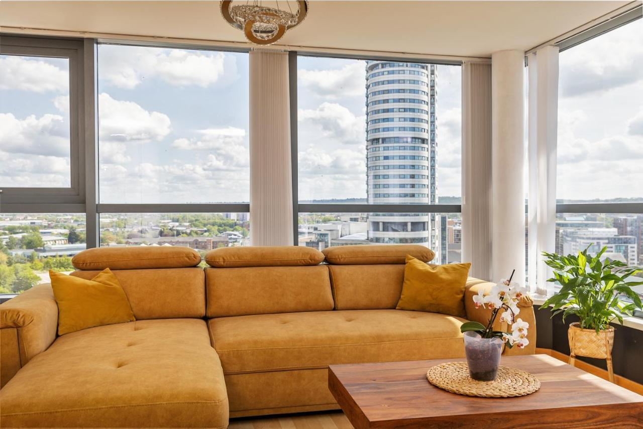 Apartamento Leeds Most Stunning Penthouse! - Sleeps 8 Exterior foto